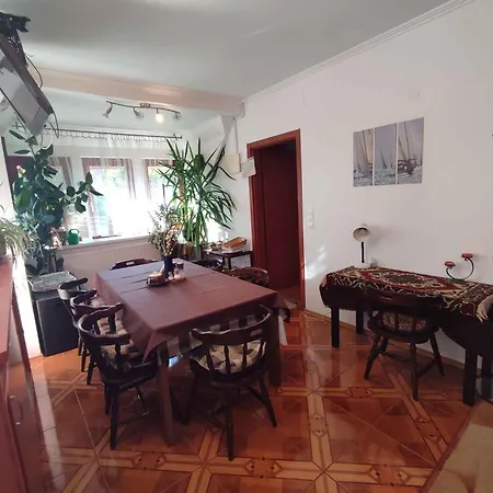 דירה Gerania By Interhome באלאטונפורד