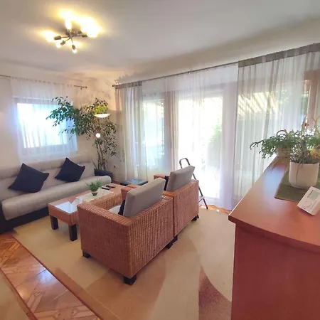 דירה Gerania By Interhome *
