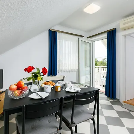 דירה Gerania By Interhome