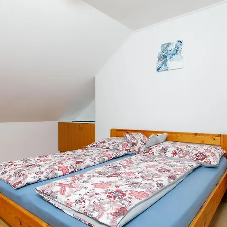 דירה Gerania By Interhome *