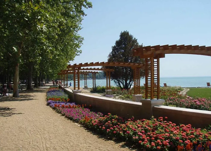 In - Balaton 18746 Balatonfüred